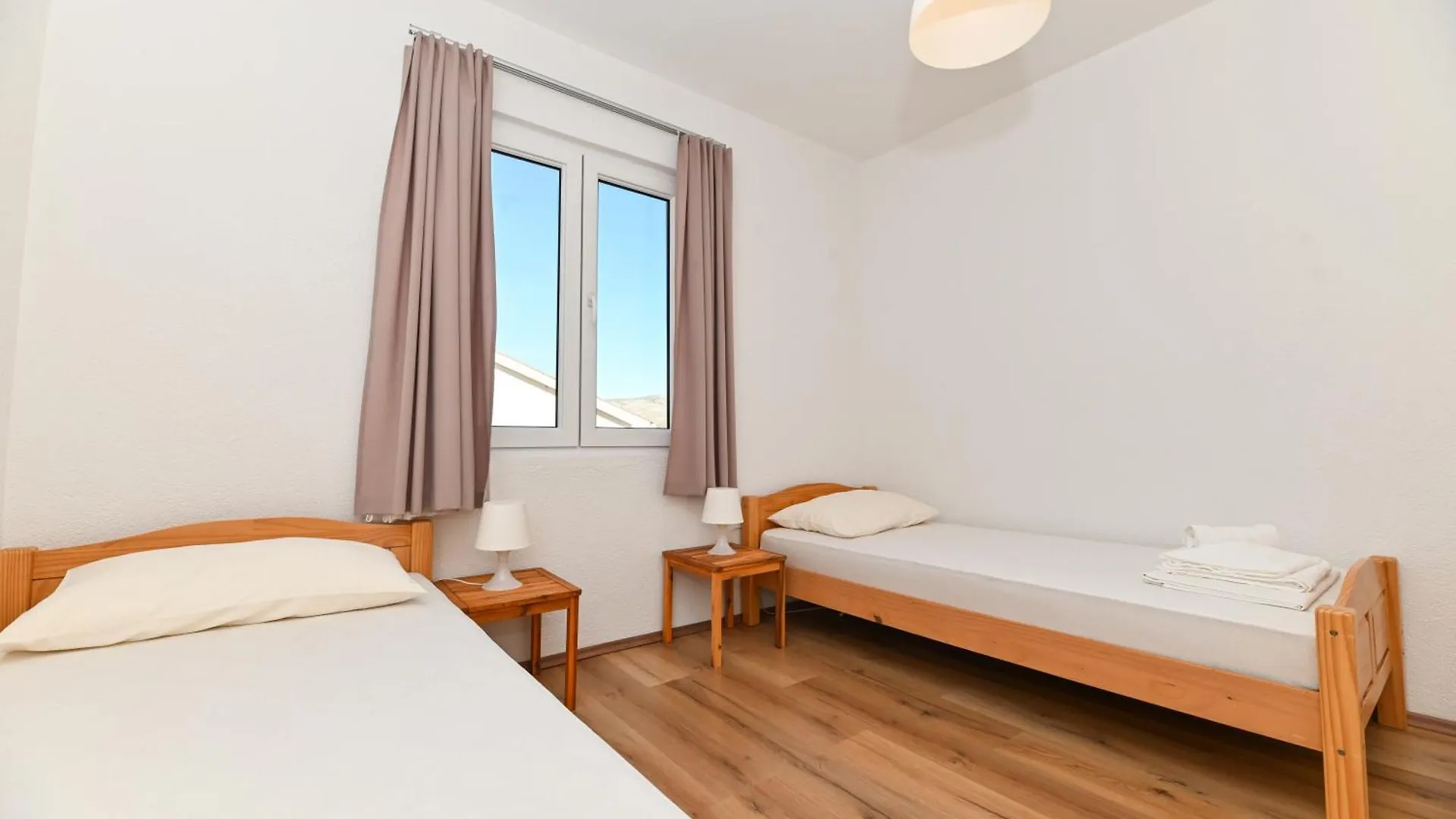 Apartments Bluesky Trogir 0*,  Horvátország