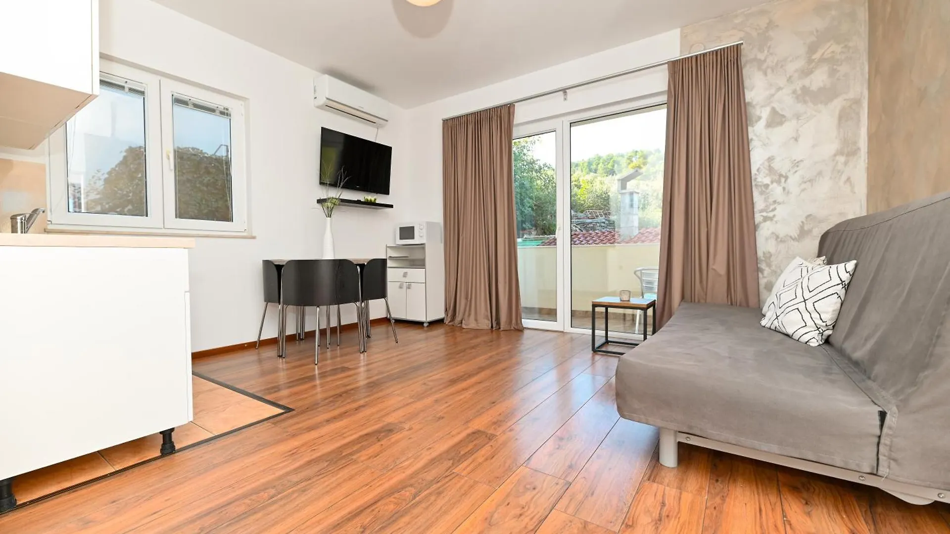 Apartments Bluesky Trogir