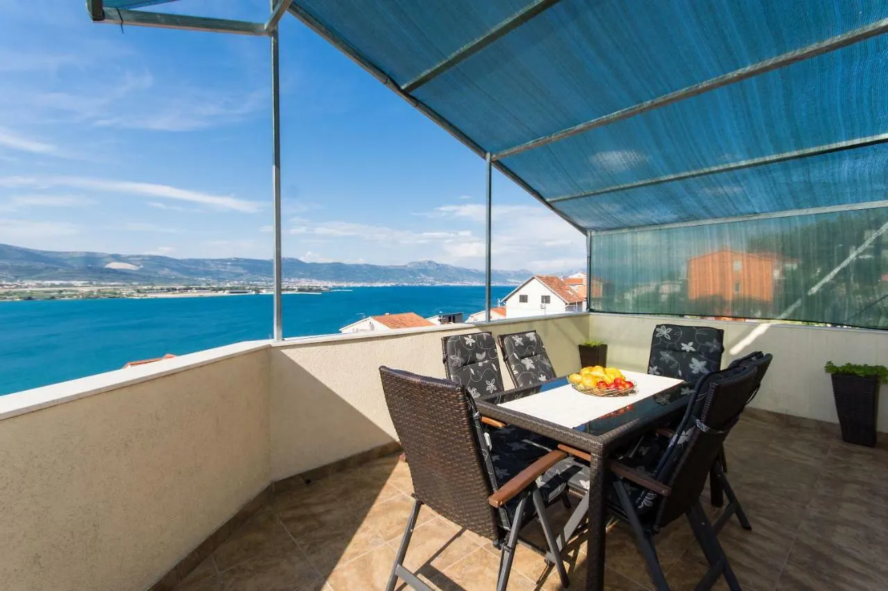 Apartments Bluesky Trogir