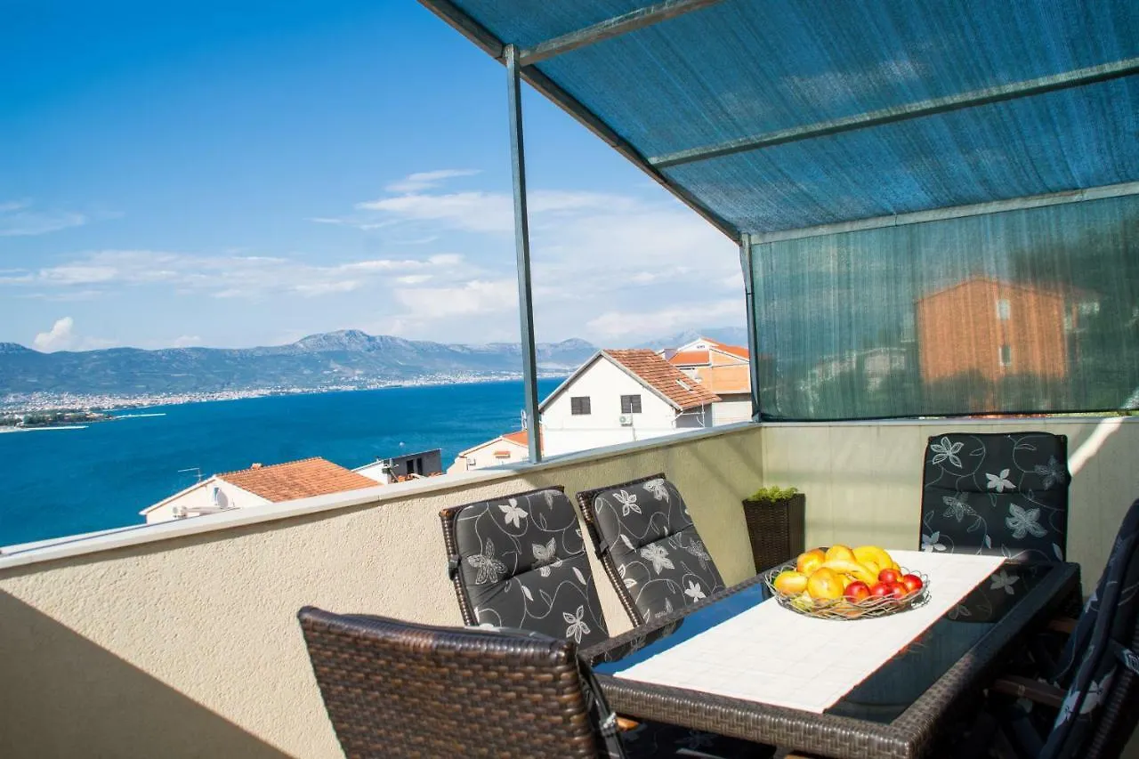 Apartments Bluesky Trogir