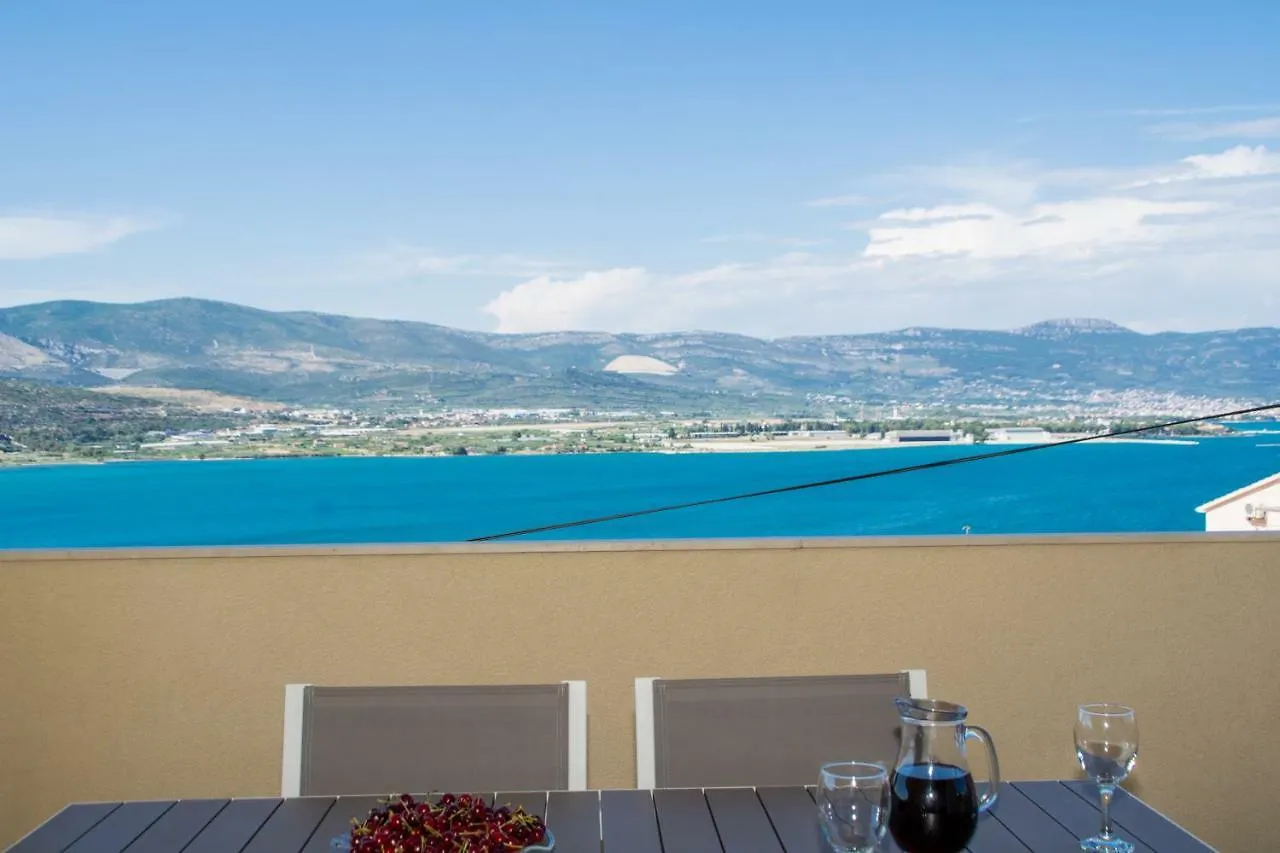 Apartments Bluesky Trogir