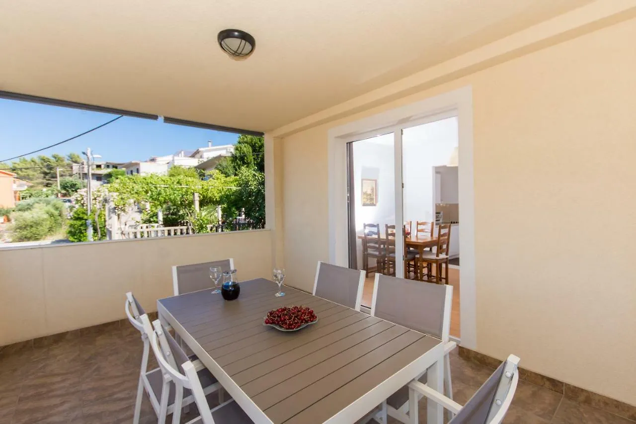 Apartments Bluesky Trogir 0*,  Horvátország